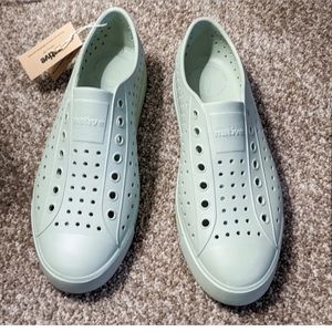 Jefferson Bloom archive in Tea Green by Native Shoes